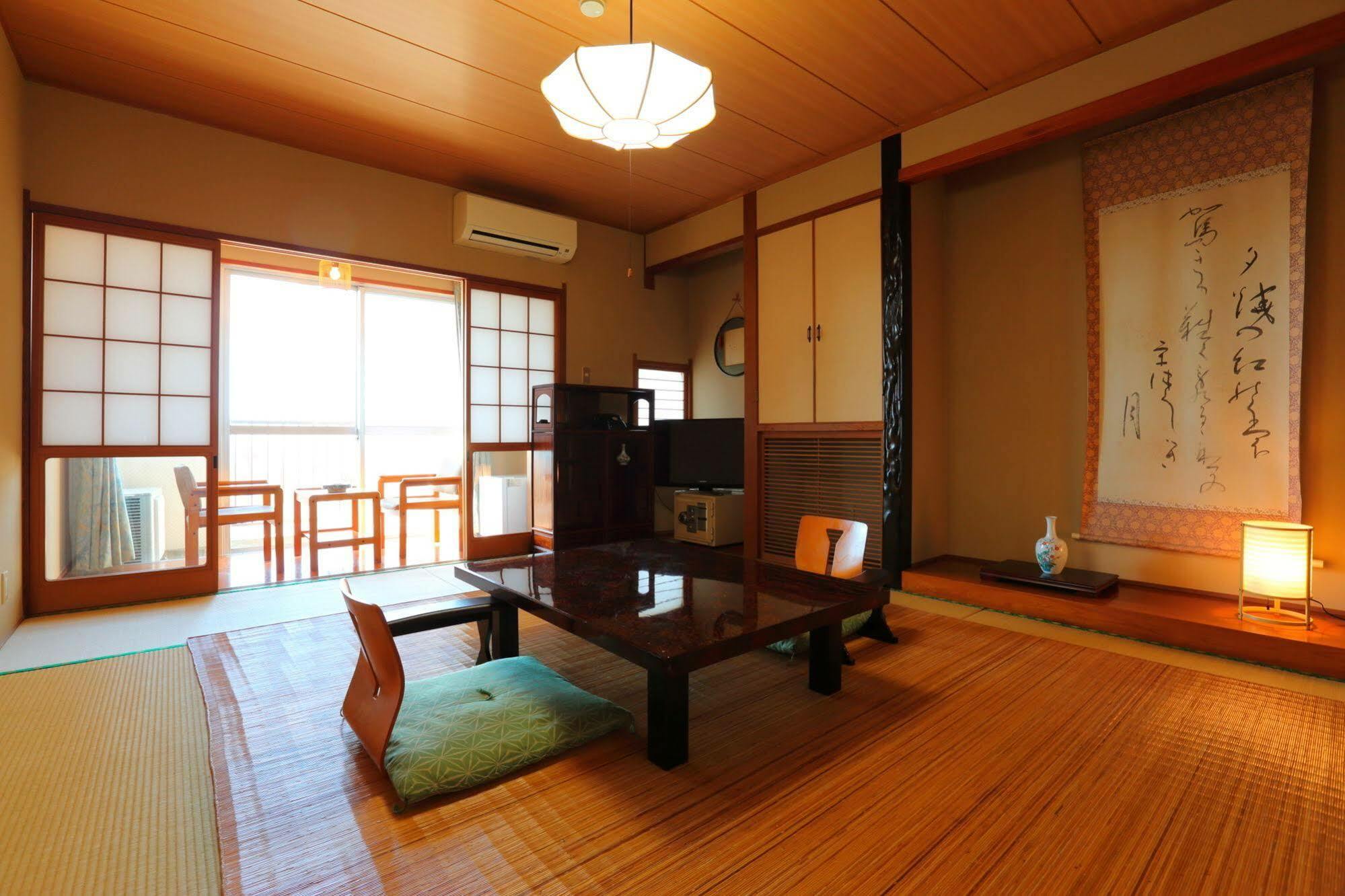 Fukutokuya Ryokan Unzen Extérieur photo